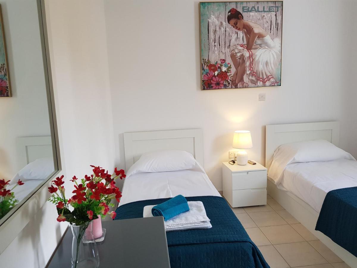 Paradise Gardens IV 2 Bd Amazing Apartment Paphos Luaran gambar