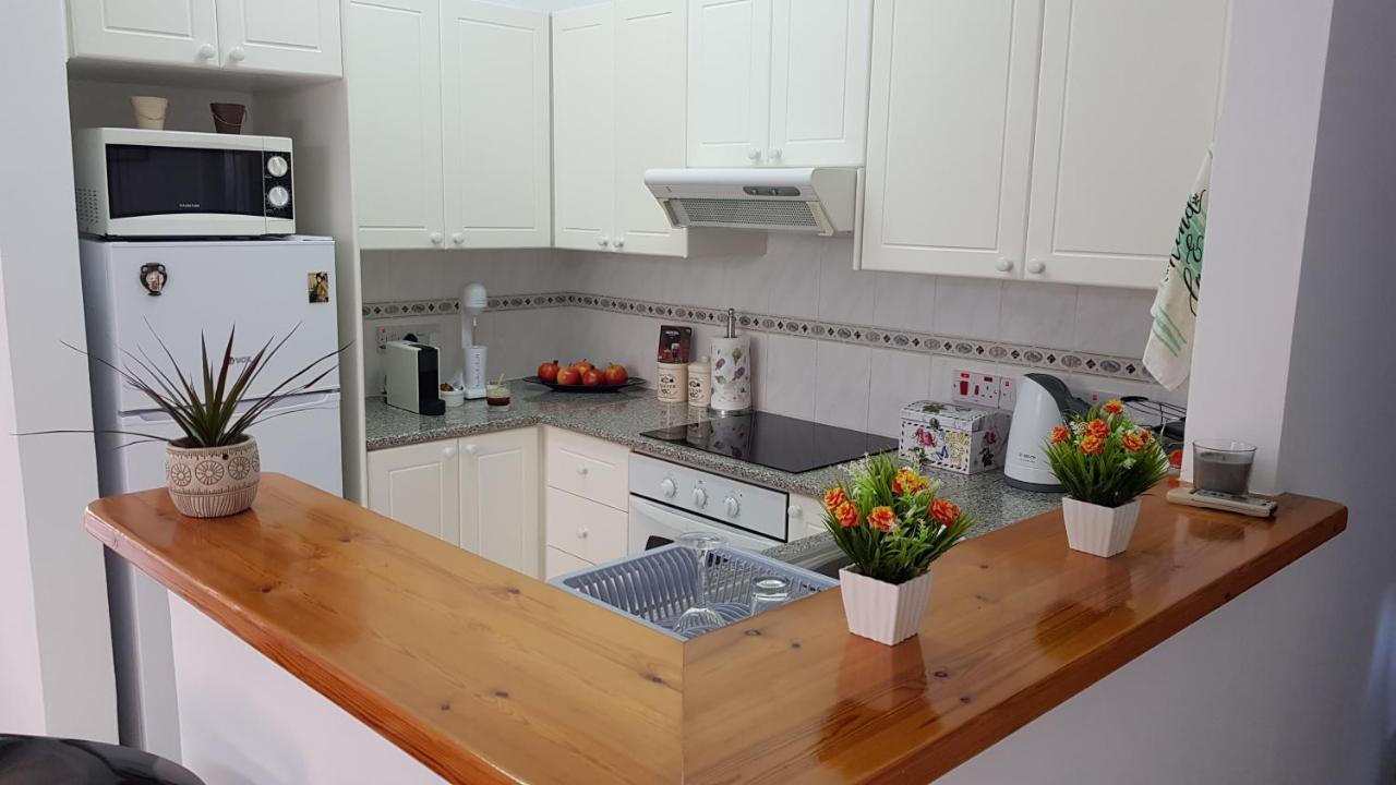Paradise Gardens IV 2 Bd Amazing Apartment Paphos Luaran gambar