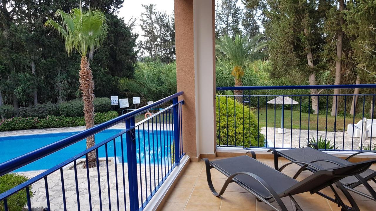 Paradise Gardens IV 2 Bd Amazing Apartment Paphos Luaran gambar