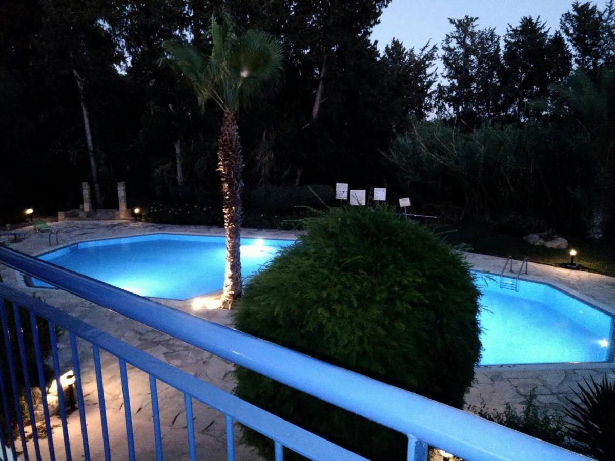Paradise Gardens IV 2 Bd Amazing Apartment Paphos Luaran gambar